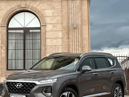 Hyundai Santa Fe 2020 года за 12 300 000 тг. в Актобе – фото 4