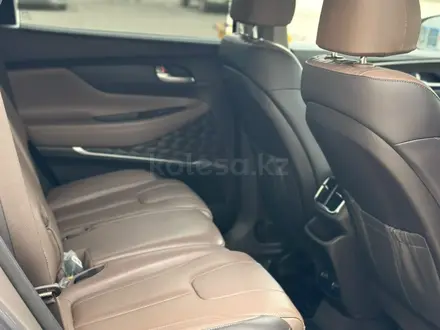 Hyundai Santa Fe 2020 года за 12 300 000 тг. в Актобе – фото 8