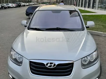 Hyundai Santa Fe 2011 года за 8 600 000 тг. в Астана – фото 7