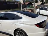 Hyundai Sonata 2020 года за 10 500 000 тг. в Семей – фото 4