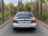 Mercedes-Benz E 200 2013 года за 11 800 000 тг. в Астана – фото 4