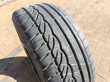 ОДНА шина 225/50 R17 — "Dunlop SP Sport 01" (Германия), летняя. В за 40 000 тг. в Астана – фото 2