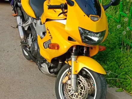 Honda  VTR 1000 2000 года за 3 000 000 тг. в Алматы – фото 2