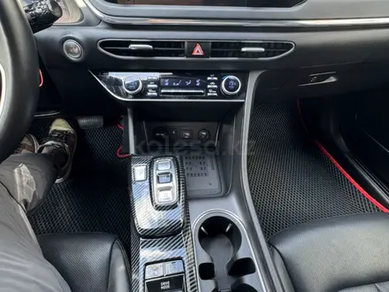 Hyundai Sonata 2022 года за 13 500 000 тг. в Астана – фото 6