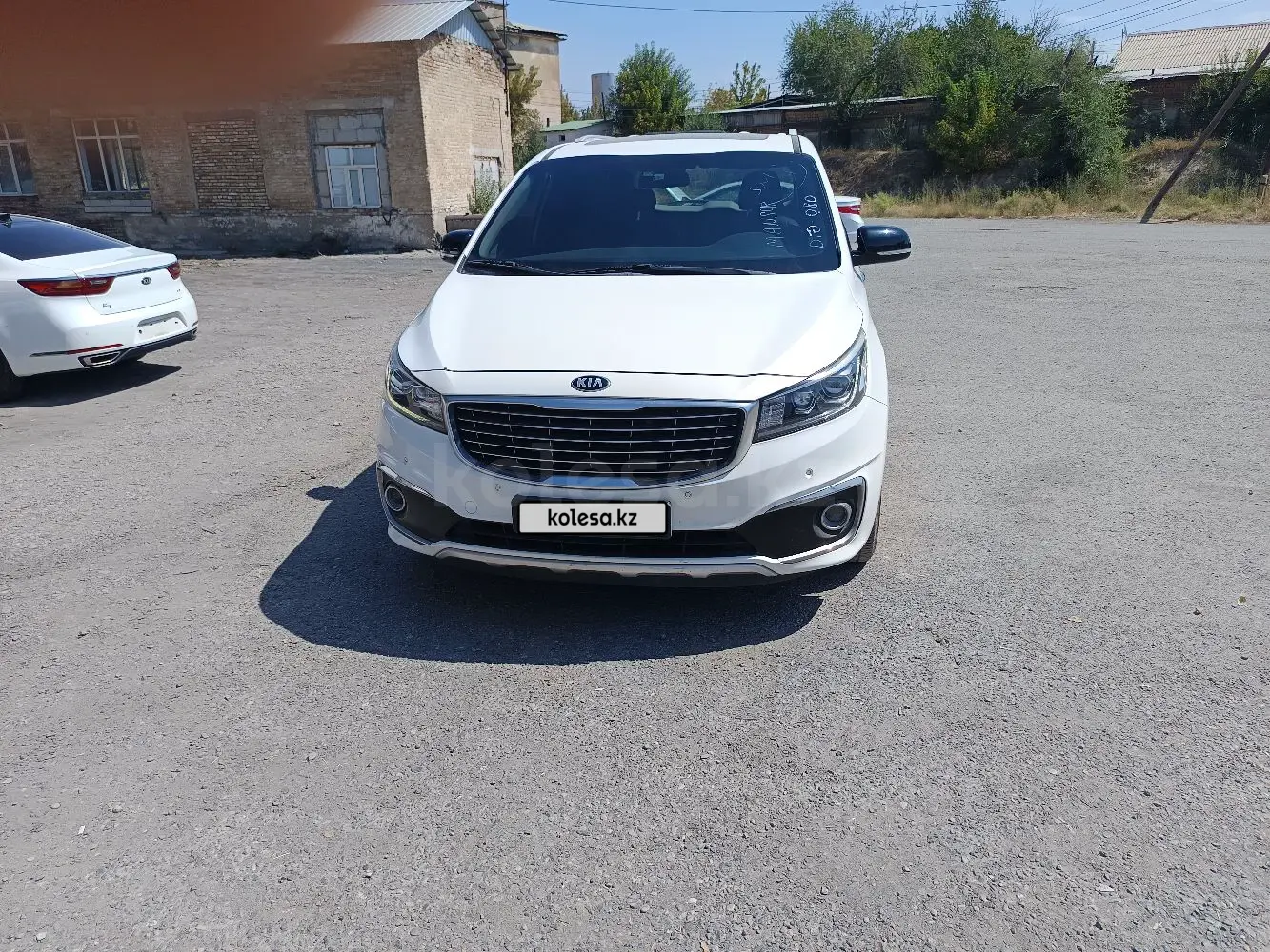 Kia Carnival, 2014