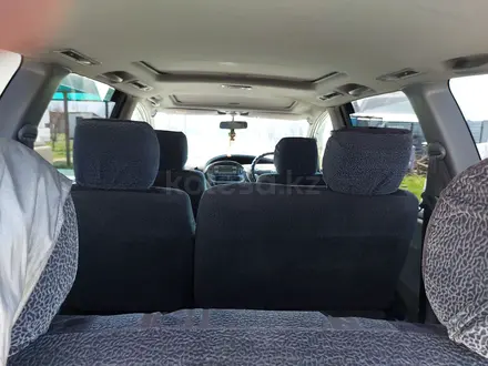 Toyota Estima 2003 года за 5 500 000 тг. в Алматы – фото 14