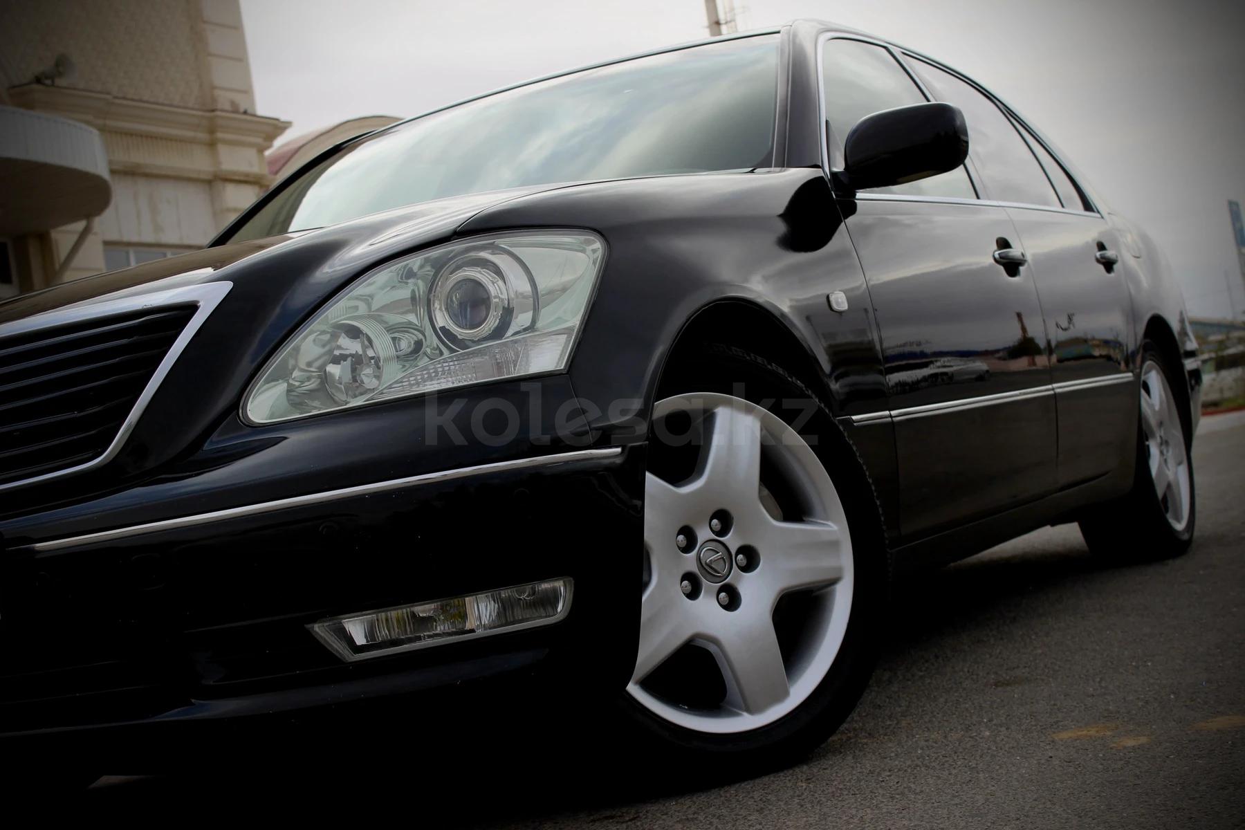 Lexus LS 430 2004 г.