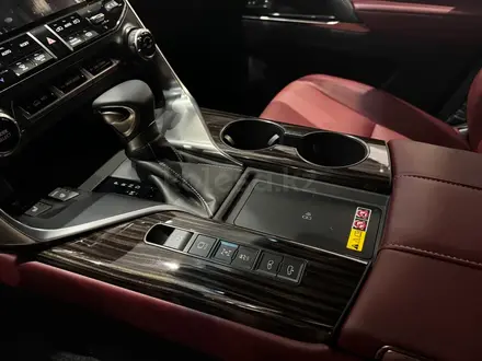 Lexus LX 600 Luxury 7S 2025 года за 88 190 000 тг. в Караганда – фото 14
