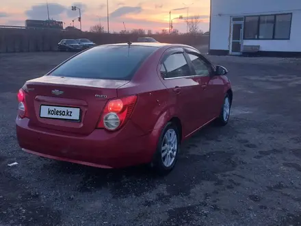 Chevrolet Aveo 2013 года за 3 000 000 тг. в Караганда – фото 5