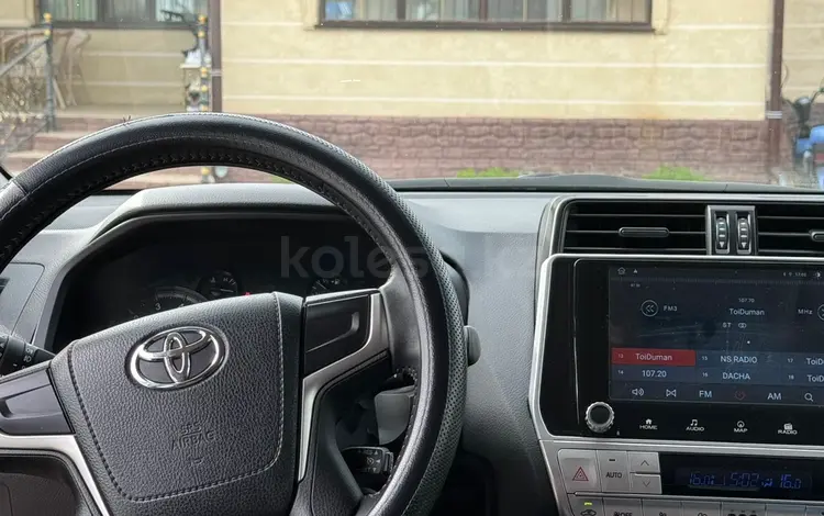 Toyota Land Cruiser Prado 2021 годаfor23 999 000 тг. в Уральск