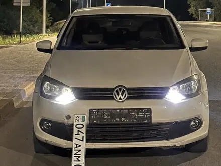 Volkswagen Polo 2013 года за 3 800 000 тг. в Актобе