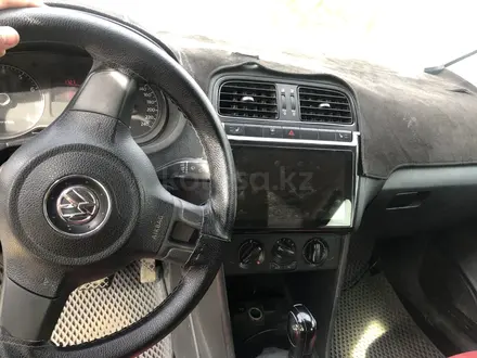 Volkswagen Polo 2013 года за 3 800 000 тг. в Актобе – фото 9