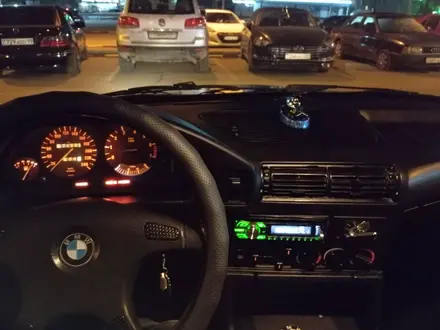 BMW 520 1989 года за 1 000 000 тг. в Алматы – фото 11