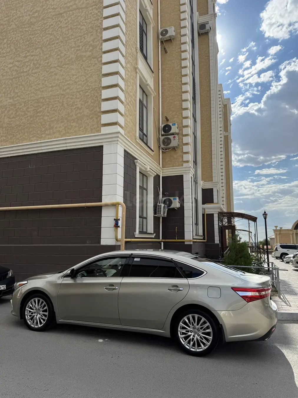 Toyota Avalon, 2014