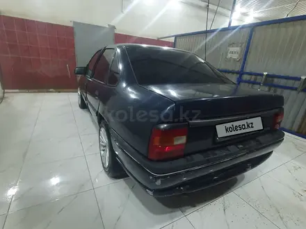 Opel Vectra 1993 года за 799 990 тг. в Актау – фото 4