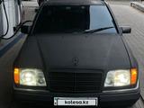 Mercedes-Benz E 300 1990 года за 1 600 000 тг. в Алматы