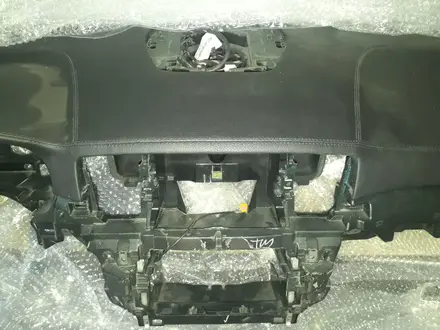 Панель передняя салона (торпедо) Mercedes Gl X166 за 500 000 тг. в Алматы – фото 3