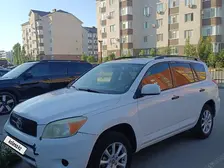 Toyota RAV4, 2006