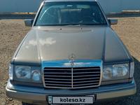 Mercedes-Benz E 200 1993 годаүшін1 550 000 тг. в Жезказган