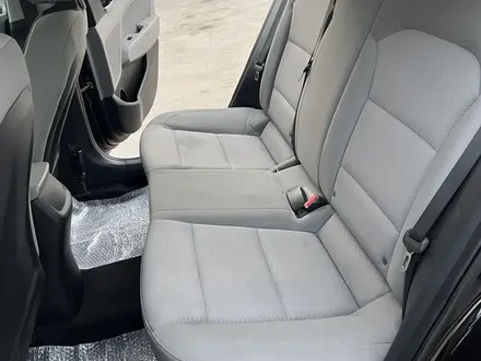 Hyundai Elantra 2019 года за 9 000 000 тг. в Алматы – фото 10