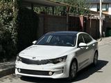 Kia K5 2017 года за 8 400 000 тг. в Алматы