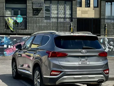 Hyundai Santa Fe 2019 года за 11 500 000 тг. в Шымкент – фото 31