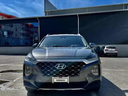 Hyundai Santa Fe 2019 года за 11 500 000 тг. в Шымкент – фото 2
