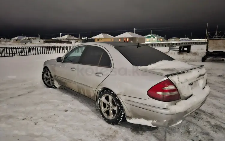 Mercedes-Benz E 320 2003 годаfor4 700 000 тг. в Актобе