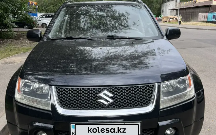 Suzuki Grand Vitara 2006 годаүшін5 400 000 тг. в Алматы