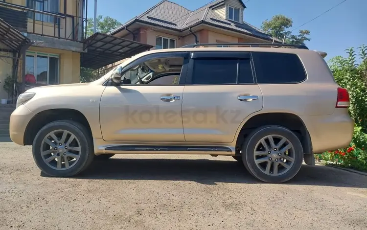 Toyota Land Cruiser 2007 годаүшін9 999 999 тг. в Алматы