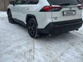 Toyota RAV4 2021 года за 16 500 000 тг. в Актобе – фото 3