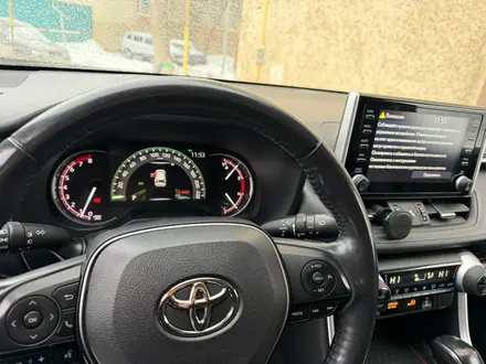 Toyota RAV4 2021 года за 16 500 000 тг. в Актобе – фото 9