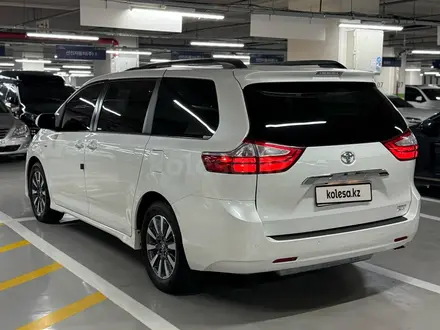 Toyota Sienna 2017 года за 18 500 000 тг. в Кызылорда – фото 2
