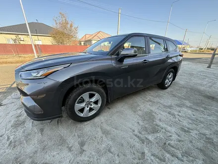 Toyota Highlander 2023 года за 22 000 000 тг. в Атырау – фото 7
