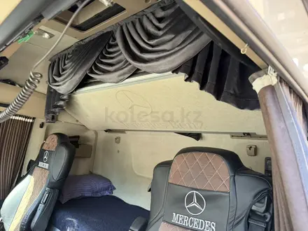 Mercedes-Benz  Actros 2016 года за 23 800 000 тг. в Караганда – фото 21