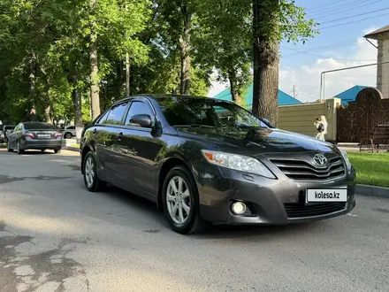 Toyota Camry 2011 года за 7 900 000 тг. в Алматы – фото 11