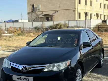 Toyota Camry 2012 года за 8 200 000 тг. в Атырау – фото 2