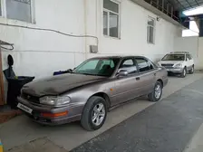 Toyota Camry, 1992