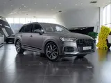 Audi Q7 55 TFSI 2023 года за 47 778 700 тг. в Алматы