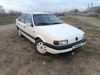 Volkswagen Passat 1993 годаүшін1 400 000 тг. в Караганда