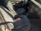 Toyota Carina E 1995 годаүшін550 000 тг. в Калбатау – фото 5