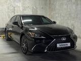 Lexus ES 250 2023 года за 24 500 000 тг. в Шымкент – фото 3