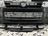 Бампер решетка на Volkswagen Touareg за 15 000 тг. в Алматы