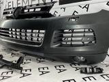 Бампер решетка на Volkswagen Touareg за 15 000 тг. в Алматы – фото 2