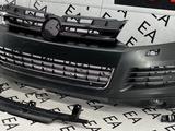 Бампер решетка на Volkswagen Touareg за 15 000 тг. в Алматы – фото 5