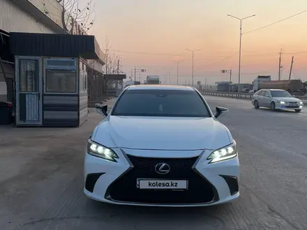 Lexus ES 350 2019 года за 25 000 000 тг. в Шымкент – фото 6
