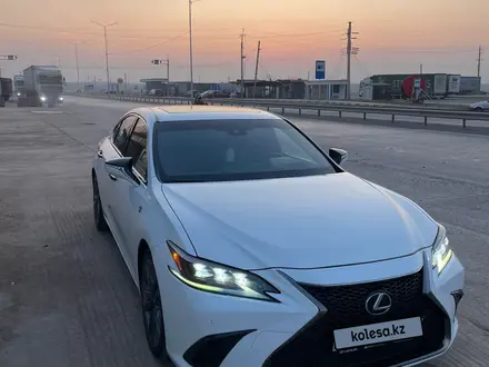 Lexus ES 350 2019 года за 25 000 000 тг. в Шымкент – фото 7