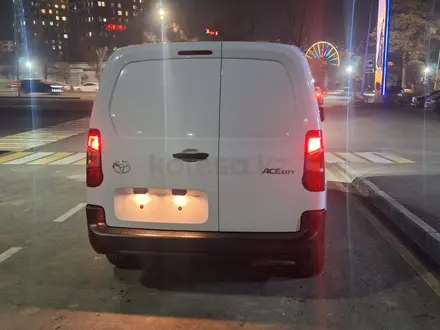 Toyota ProAce Verso 2025 года за 25 400 000 тг. в Алматы – фото 31