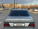 Mercedes-Benz E 300 1993 годаүшін1 700 000 тг. в Шымкент – фото 3