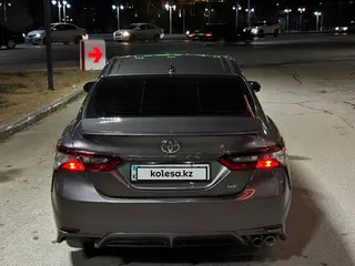Toyota Camry, 2020
